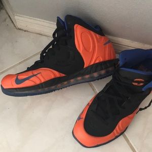 Shoes size 11 Nikes Barely worn